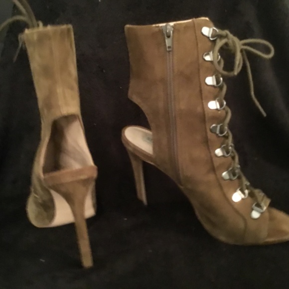 Steve Madden suede Peep toe olive green bootie 8.5 - Picture 4 of 13